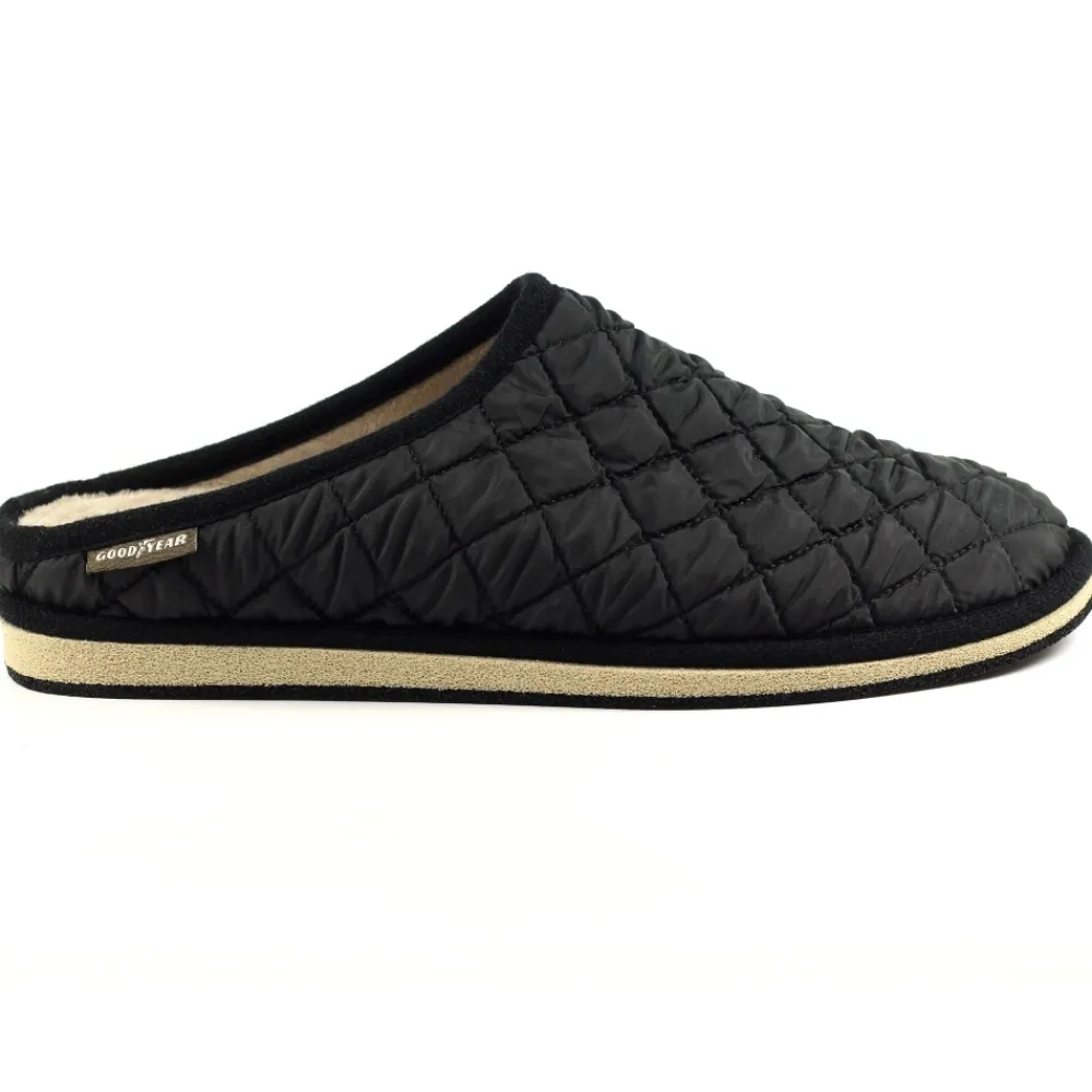 Mens Slippers-Lunar Shoes Bradshaw Black Slipper