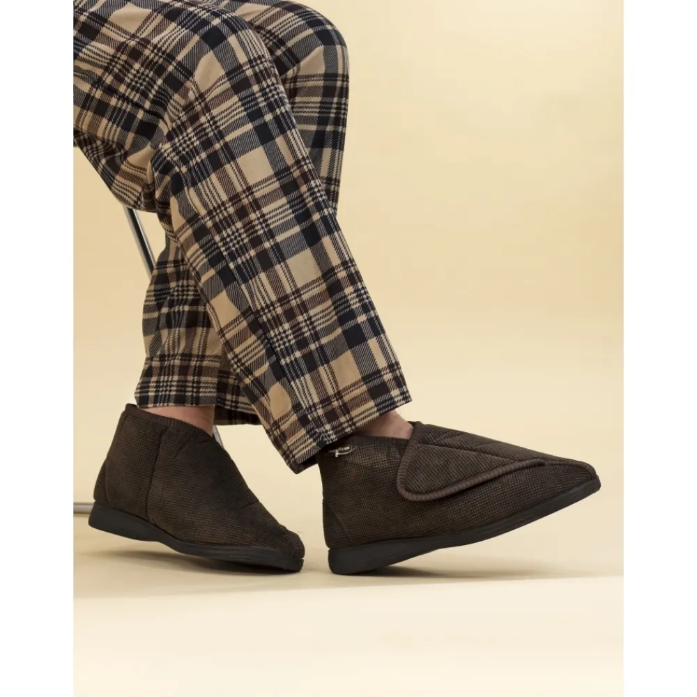 Mens Slippers-Lunar Shoes Drake Brown Bootee Slipper