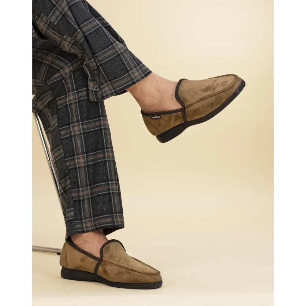 Mens Slippers-Lunar Shoes Eden Brown Slipper