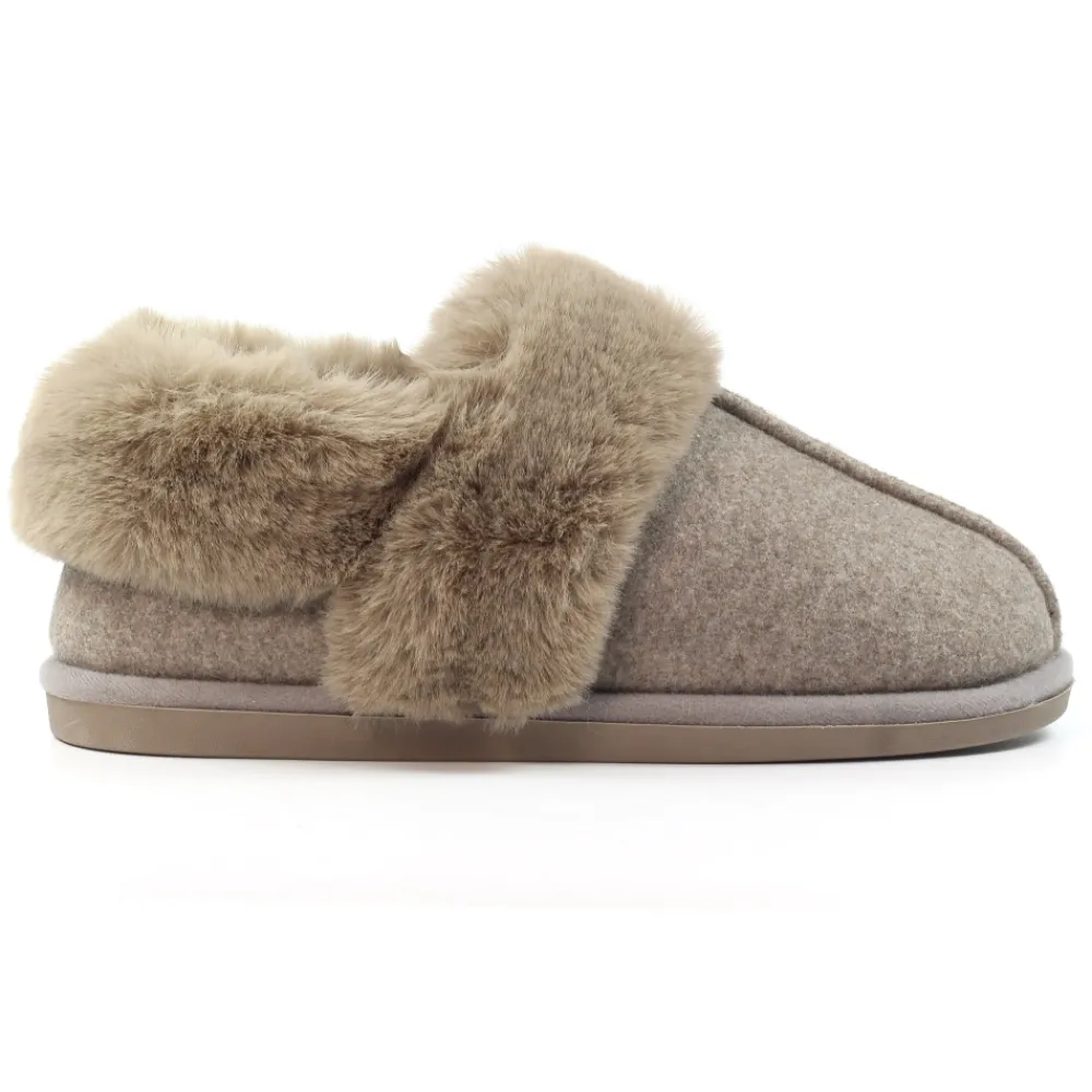 Gift Boxed Slippers | Boot-Lunar Shoes Ember II Taupe Slipper