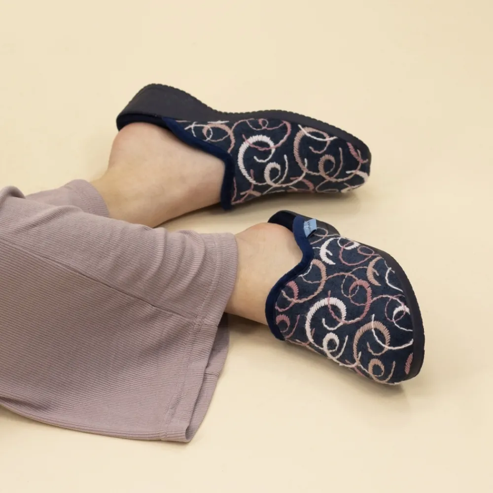 Slip-on | Mule-Lunar Shoes Erin II Navy Mule Slipper