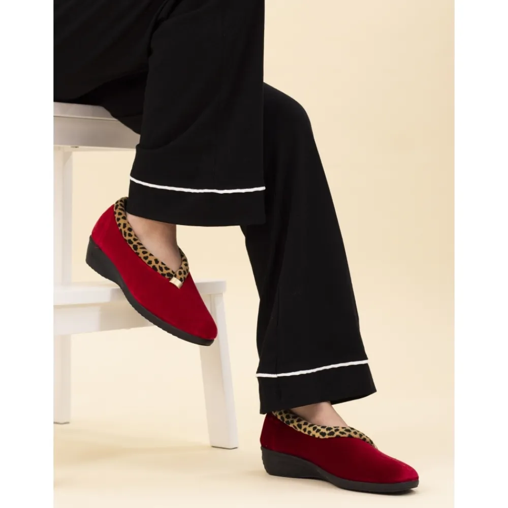 Moccasin | Slip-on-Lunar Shoes Paloma Red Leopard Trim Slipper